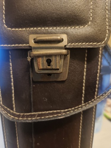 Wine bottle travel case - bottle,